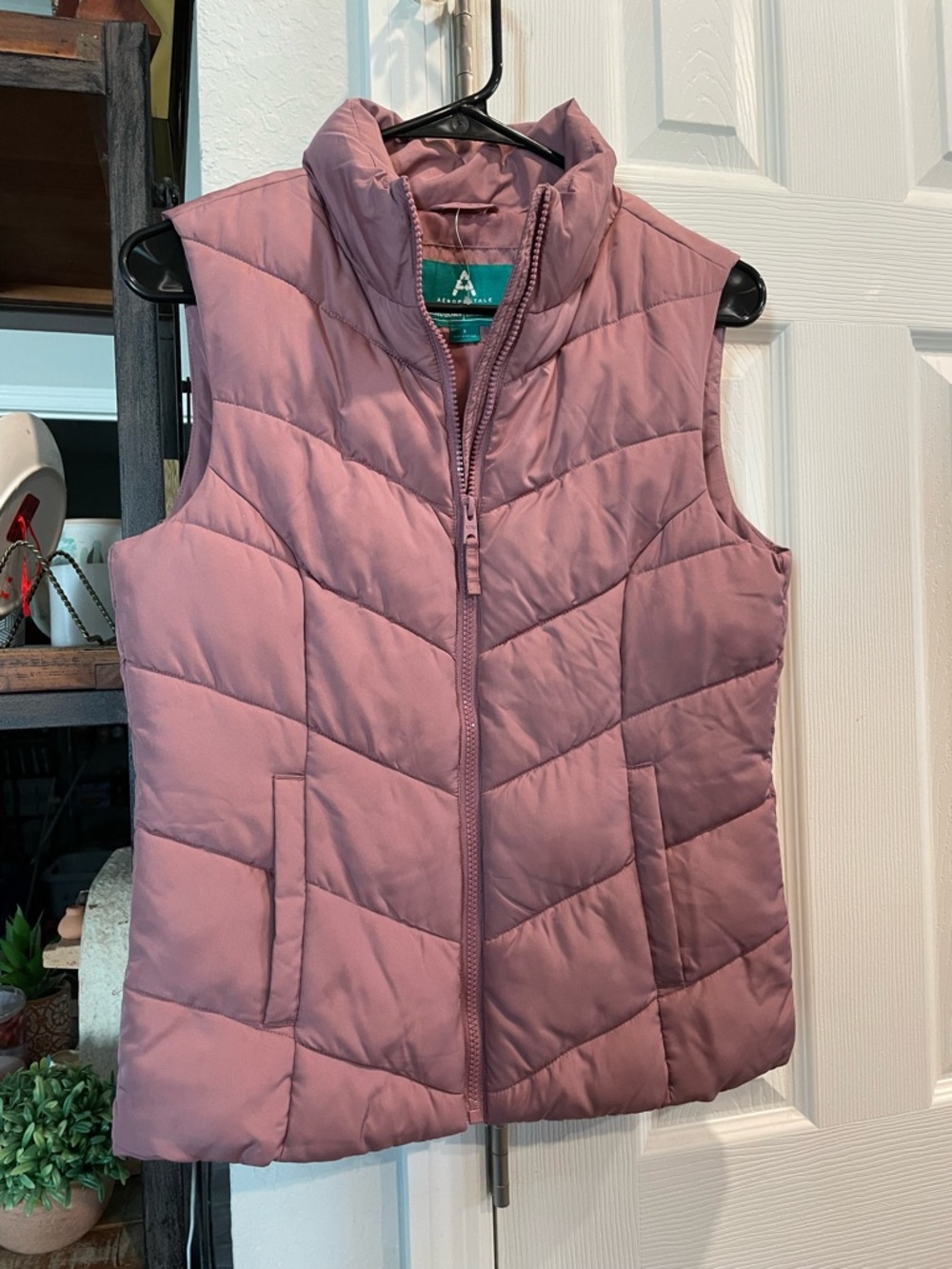 Aeropostale Full zip Mauve Relaxed Down Puffer Vest Jacket w pockets Women’s SM